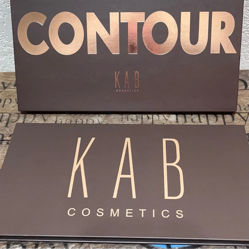 🌸NIB🌸 KAB Cosmetics Contour Face Palette Volume I